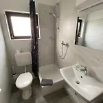 Roemerhof 3*